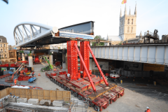 Jacking-Up a Bridge in London