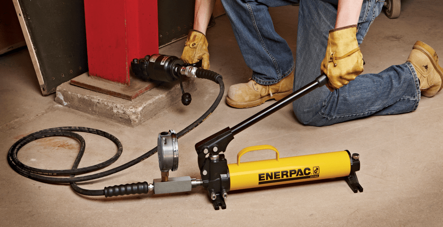 How to Choose the Right Hydraulic Hand Pump - Enerpac Blog