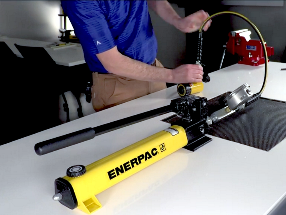 how to bleed air from a hydraulic cylinder using a hand pump