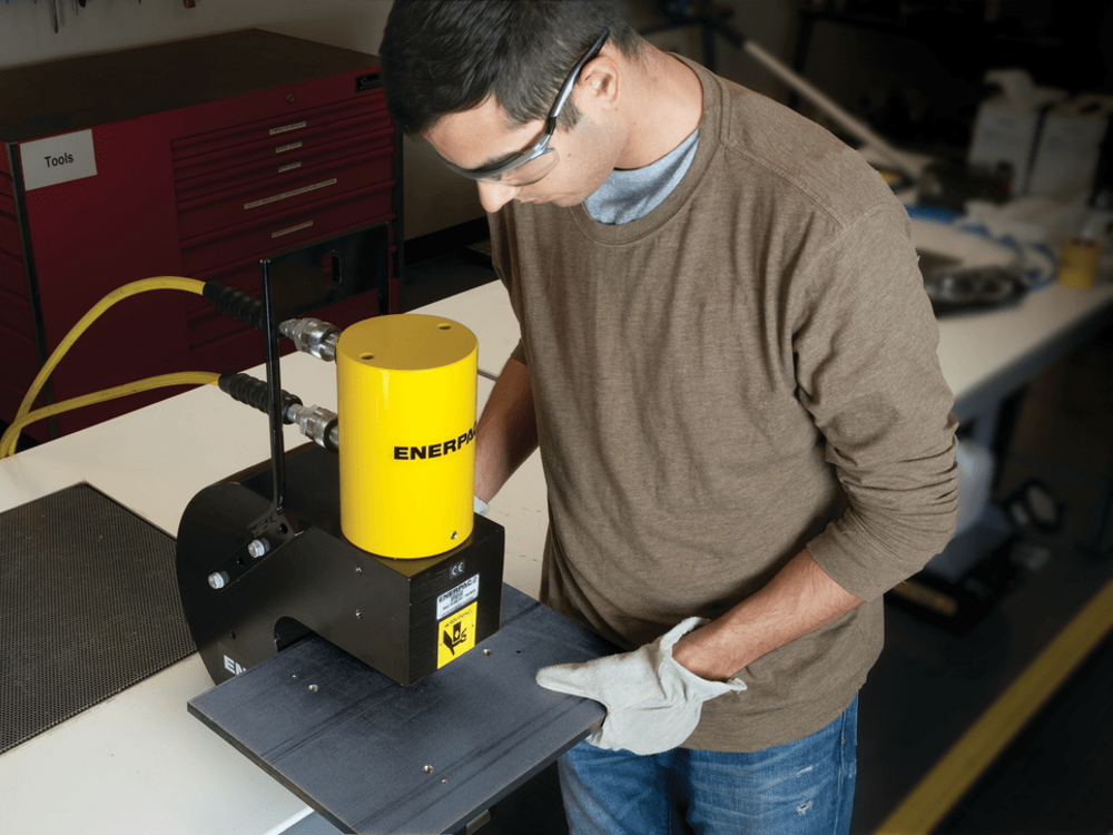 How to Choose the Right Hydraulic Hole Punch - Enerpac Blog